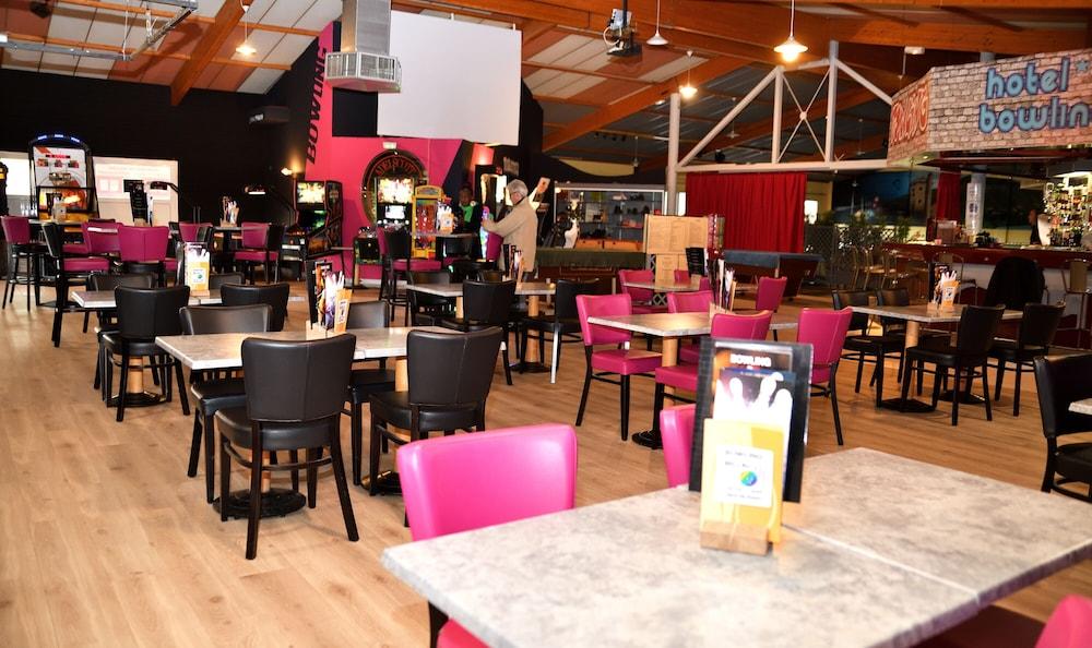 Cit'Hotel Restaurant Du Bowling De Мийо Екстериор снимка