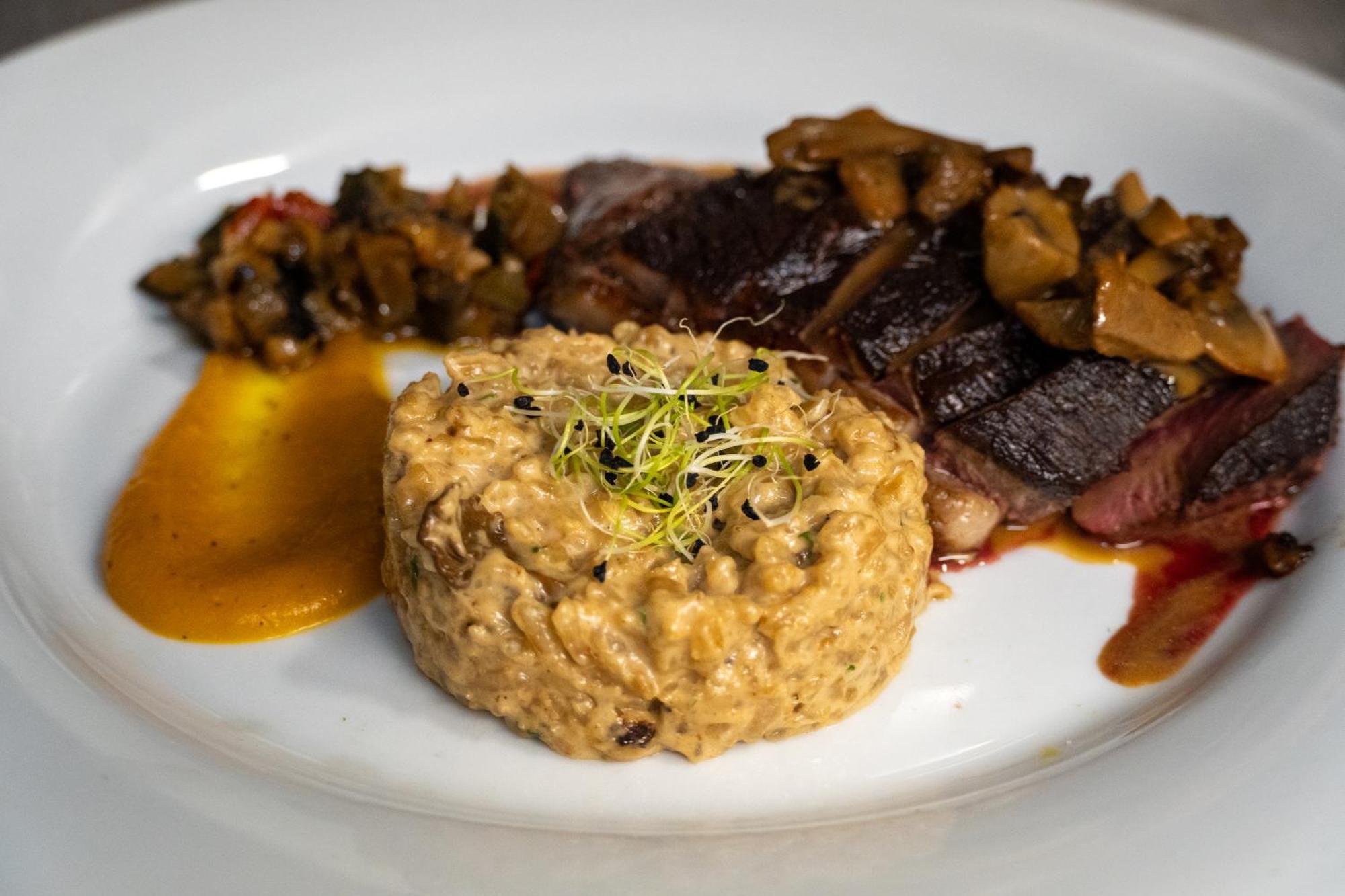Cit'Hotel Restaurant Du Bowling De Мийо Екстериор снимка