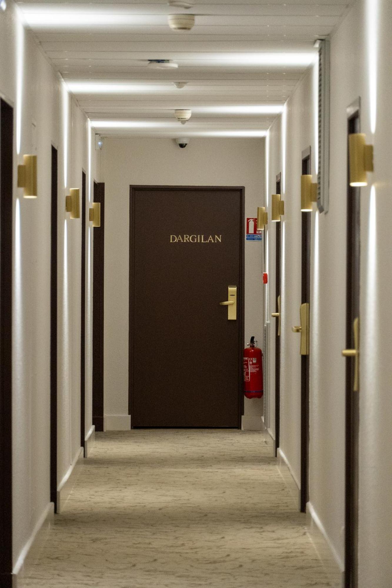Cit'Hotel Restaurant Du Bowling De Мийо Екстериор снимка